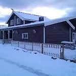 Bogen Hostel *