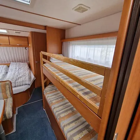 Bogen Hostel Ostello *