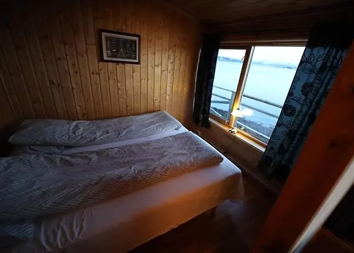 伯根旅馆 旅馆 *